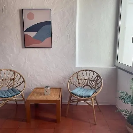 Muito Acolhedor Com Vista De Mar * Colares