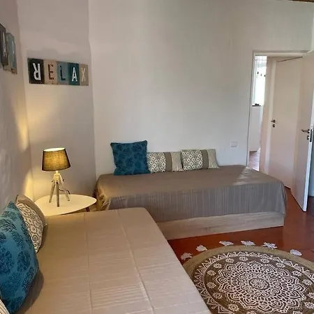 Muito Acolhedor Com Vista De Mar Apartamento Colares