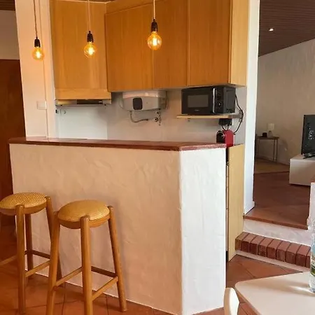 Apartamento Muito Acolhedor Com Vista De Mar Colares